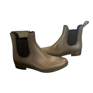 NWOT A New Day Chelsea Rain Boots Size 9